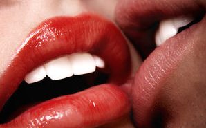 Poly? – A Swinger Feels The Tug of Polyamory sexy kiss