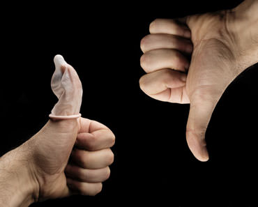 thumbs-up-condoms