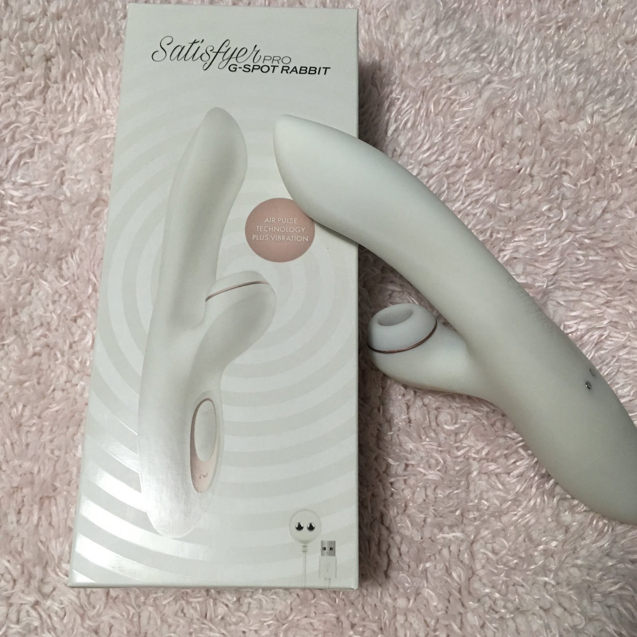 Satisfyer G-Spot Rabbit & packaging
